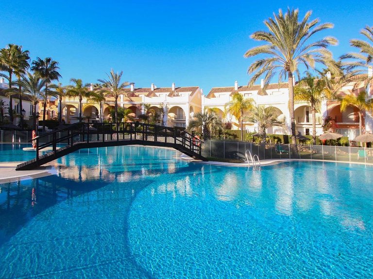Town House for Sale in Bahía De Marbella, Malaga 32