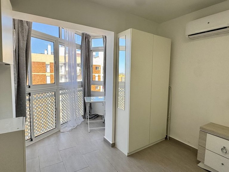 Apartment for Sale in Arroyo De La Miel, Malaga 13
