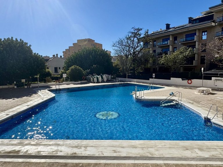 Apartment for Sale in Arroyo De La Miel, Malaga 21