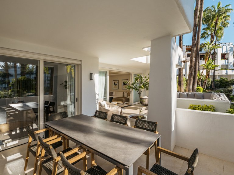 Apartment for Sale in Costa del Sol The Golden Mile, Malaga 14