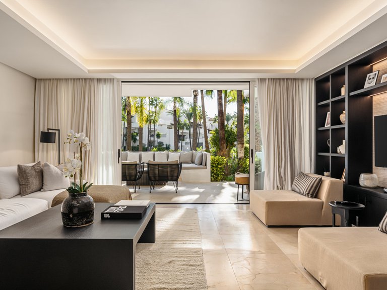 Apartment for Sale in Costa del Sol The Golden Mile, Malaga 3