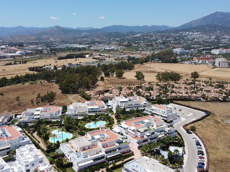 Apartment for Sale in Nueva Andalucía, Malaga 2