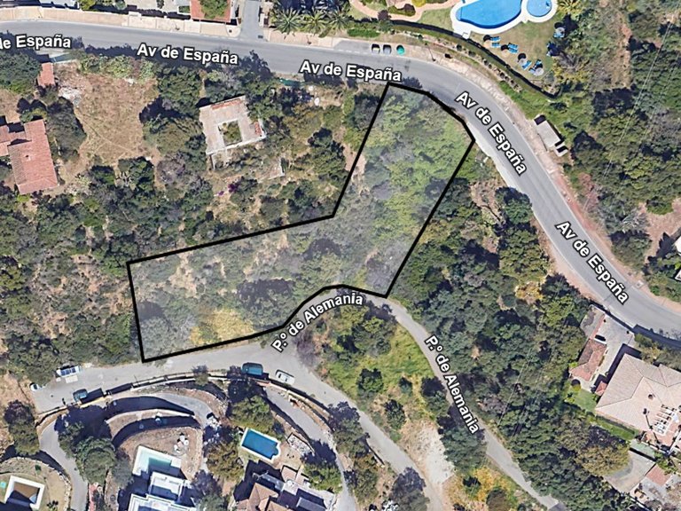 Plot for Sale in Marbella, Malaga 12