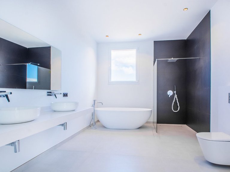 Villa for Sale in Inland La Mairena, Malaga 10