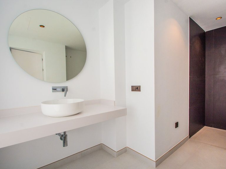 Villa for Sale in Inland La Mairena, Malaga 14