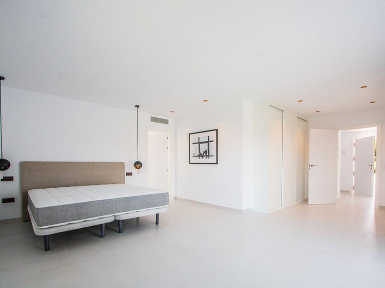 Villa for Sale in Inland La Mairena, Malaga 9