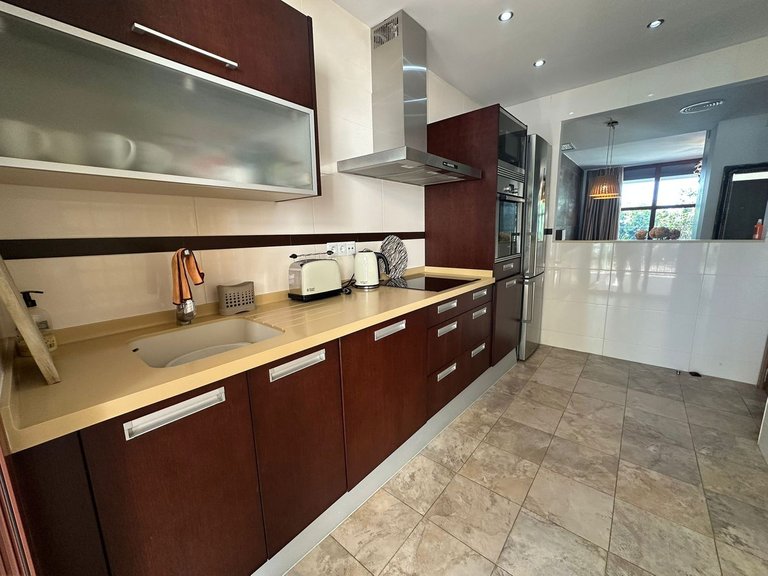 Town House for Sale in Cancelada, Malaga 14