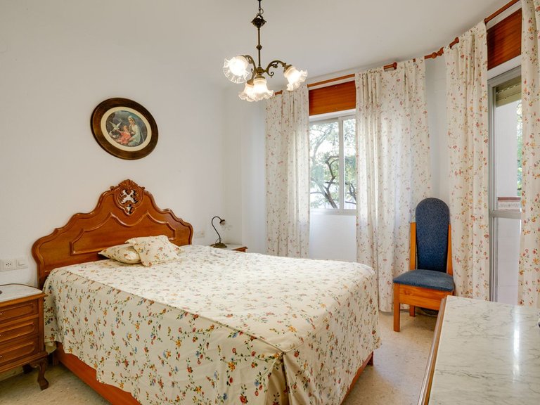 Apartment for Sale in Costa del Sol, Estepona, Malaga 7
