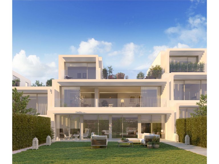Villa for Sale in Sotogrande, Cadiz 2