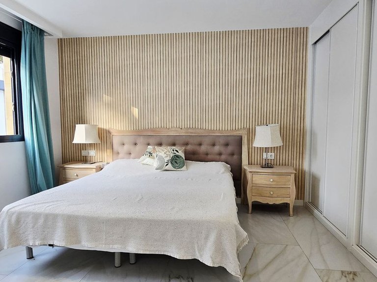 Town House for Sale in Nueva Andalucía, Malaga 14
