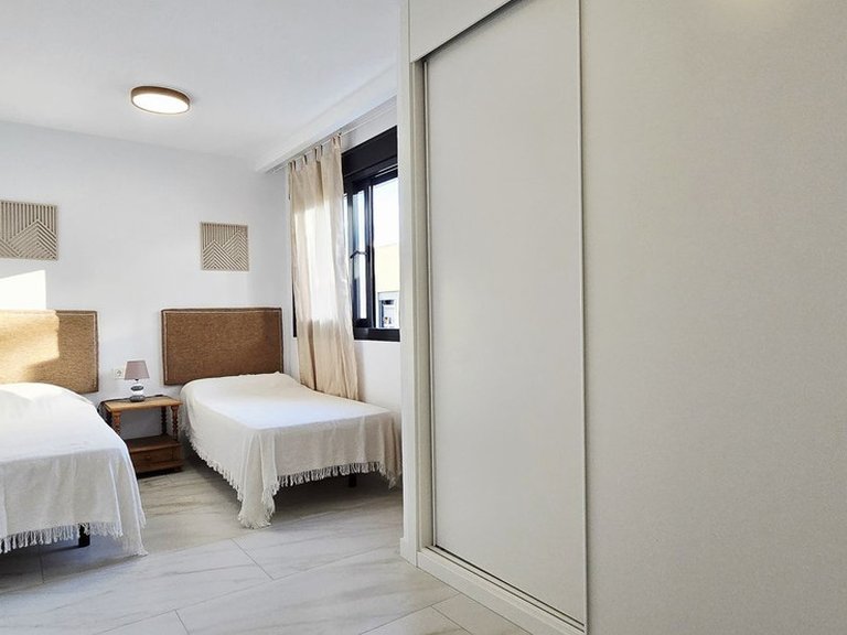 Town House for Sale in Nueva Andalucía, Malaga 20