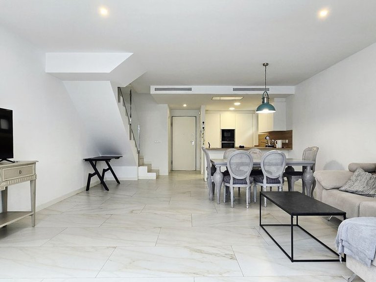Town House for Sale in Nueva Andalucía, Malaga 4