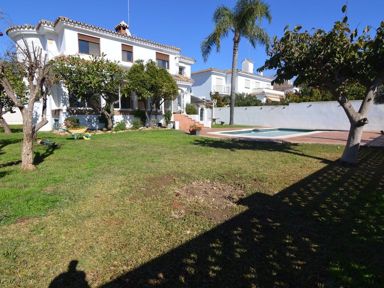 Villa for Sale in Marbella, Malaga 27