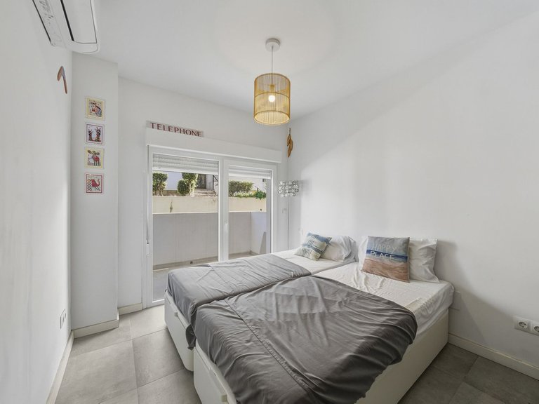 Apartment for Sale in Costa del Sol, Benalmadena, Malaga 7