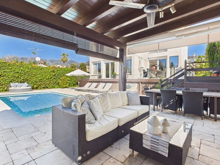 Villa for  in Marbella, Malaga 27