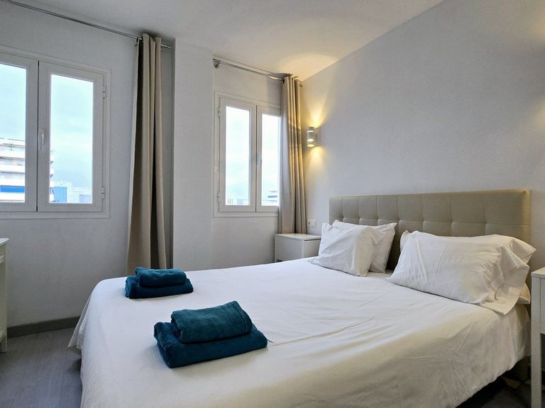 Apartment for Sale in Puerto Banús, Malaga 4