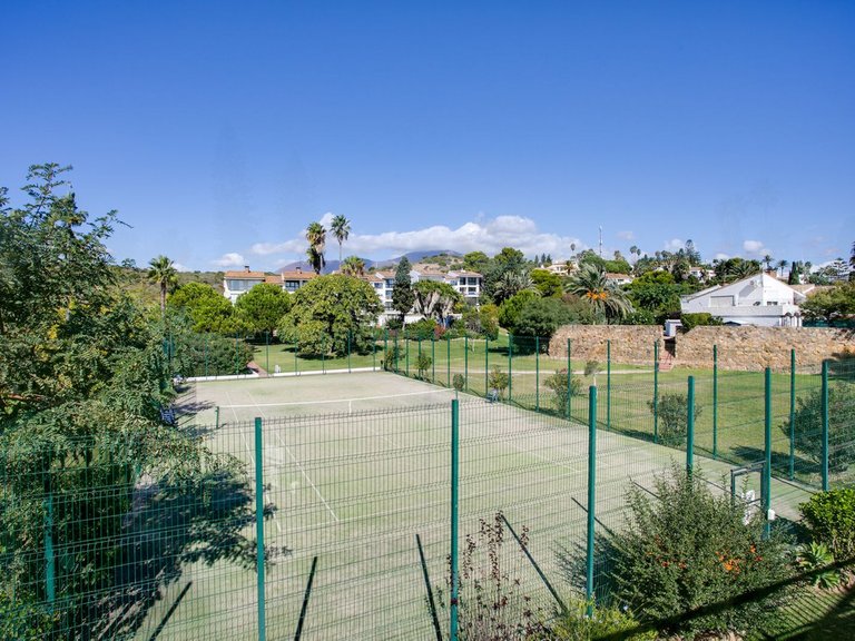 Apartment for Sale in Costa del Sol, Estepona, Malaga 27