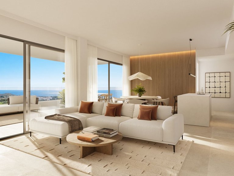 Apartment for Sale in Las Lagunas, Malaga 2