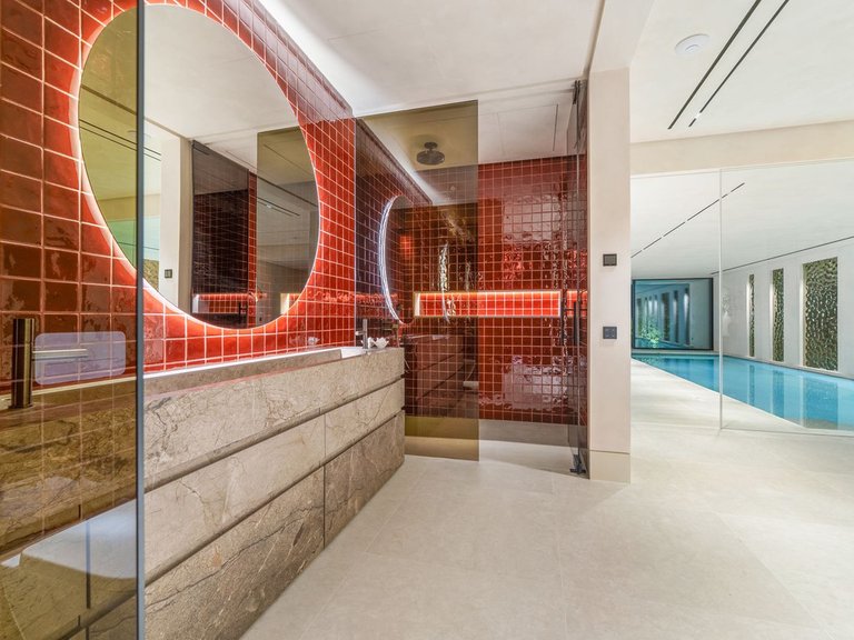 Villa for Sale in Benahavís, Malaga 16