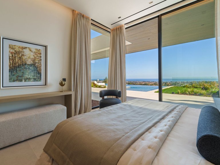 Villa for Sale in Benahavís, Malaga 28