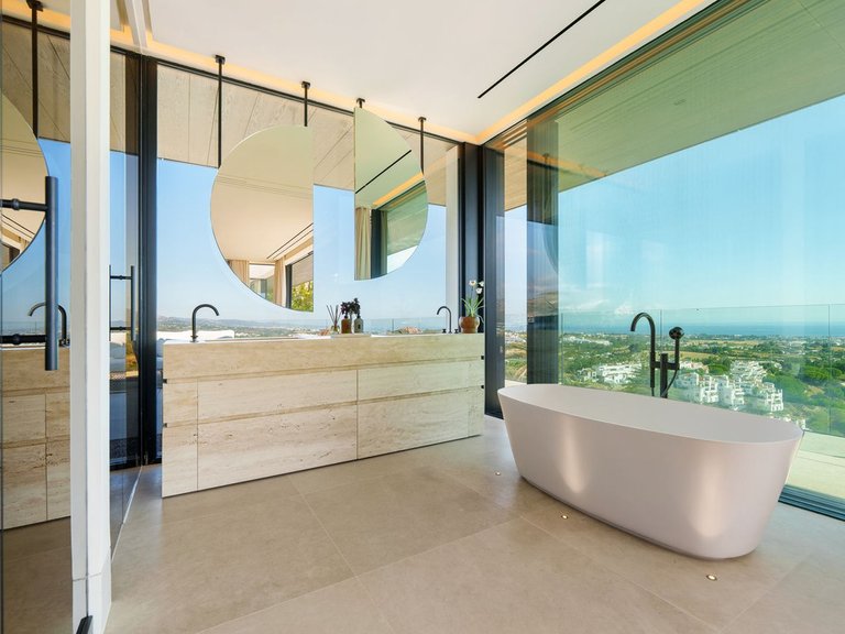 Villa for Sale in Benahavís, Malaga 29