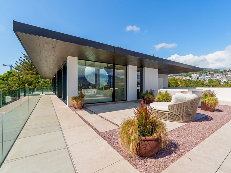 Villa for Sale in Benahavís, Malaga 33