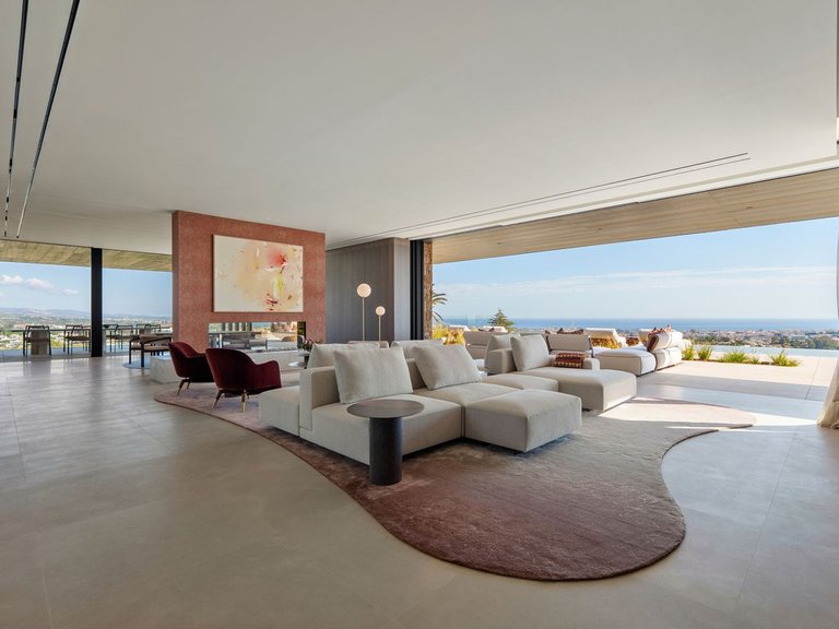 Villa for Sale in Benahavís, Malaga 36