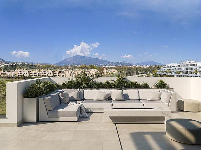 Town House for Sale in Estepona, Malaga 5