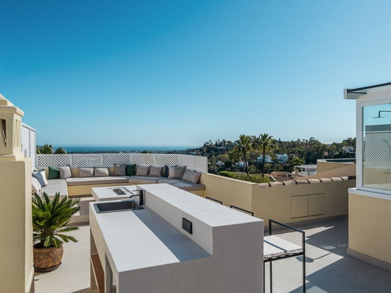 Town House for Sale in Costa del Sol Benahavís, Malaga 19