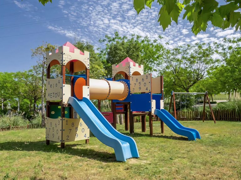 Apartment for Sale in Casares, Malaga 32