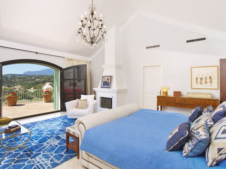Villa for Sale in Costa del Sol Marbella, Malaga 11