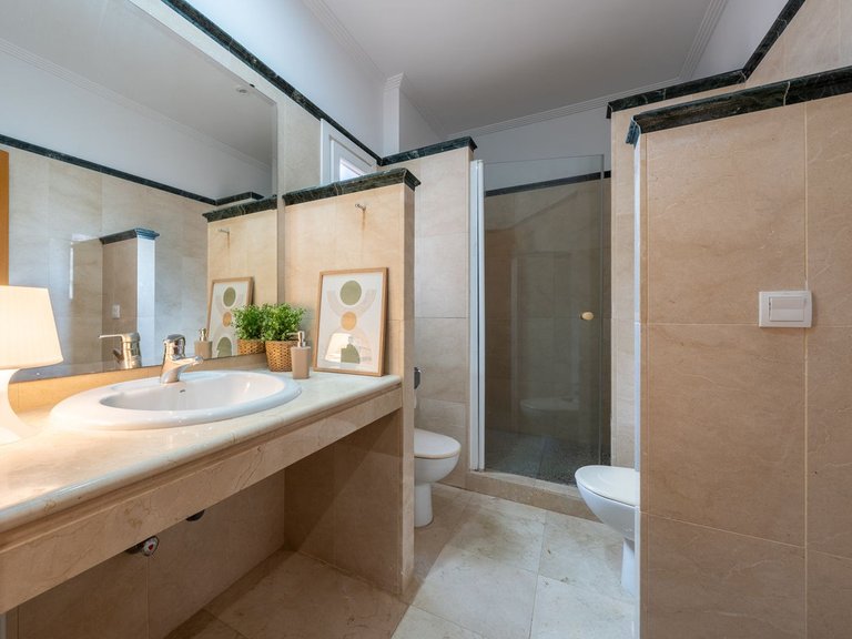 Villa for Sale in Santa Clara, Malaga 15