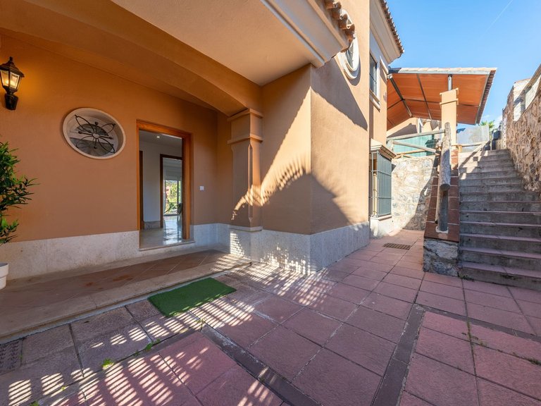 Villa for Sale in Santa Clara, Malaga 25