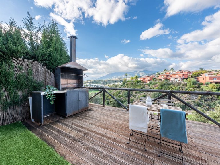 Villa for Sale in Santa Clara, Malaga 4