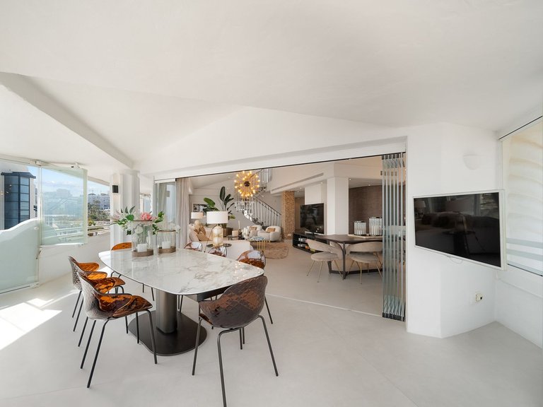 Apartment for Sale in Costa del Sol, Benalmadena Costa, Malaga 12