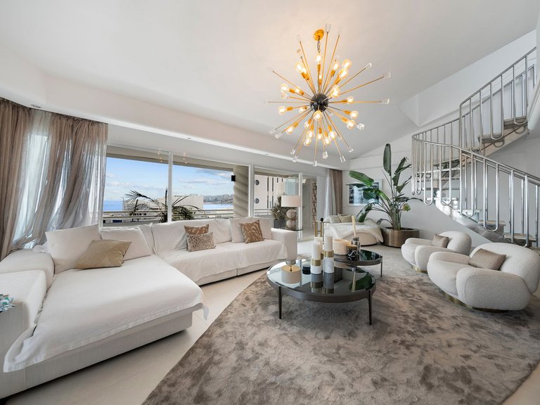 Apartment for Sale in Costa del Sol, Benalmadena Costa, Malaga 9