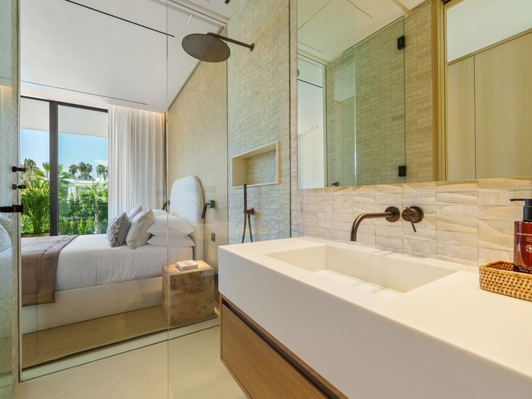 Villa for Sale in Marbella, Malaga 10