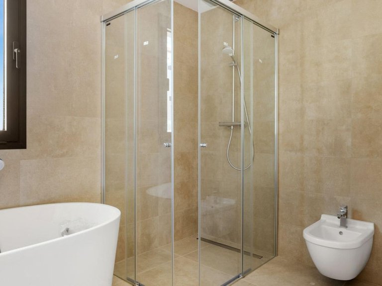 Town House for Sale in Benahavís, Malaga 12
