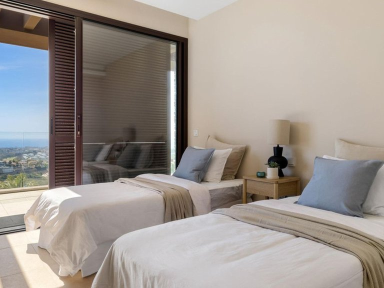 Town House for Sale in Benahavís, Malaga 13