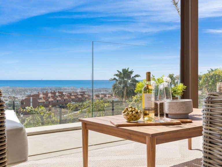 Town House for Sale in Benahavís, Malaga 23