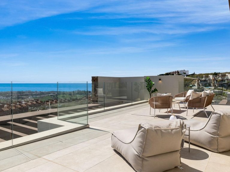 Town House for Sale in Benahavís, Malaga 24