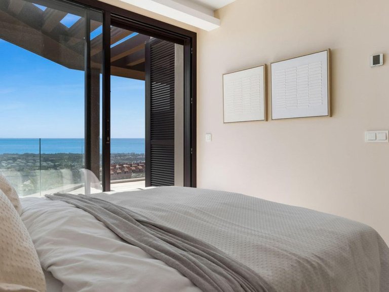 Town House for Sale in Benahavís, Malaga 35
