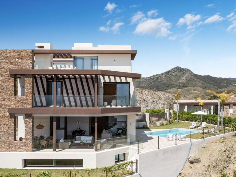 Town House for Sale in Benahavís, Malaga 37