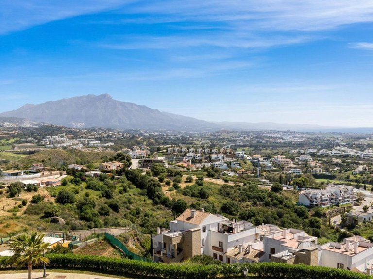 Town House for Sale in Benahavís, Malaga 38
