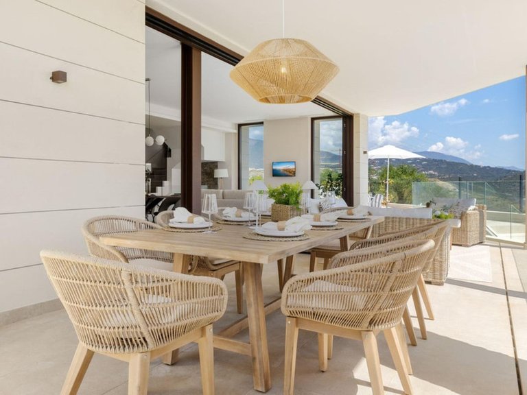 Town House for Sale in Benahavís, Malaga 5