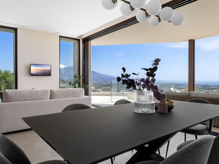 Town House for Sale in Benahavís, Malaga 7