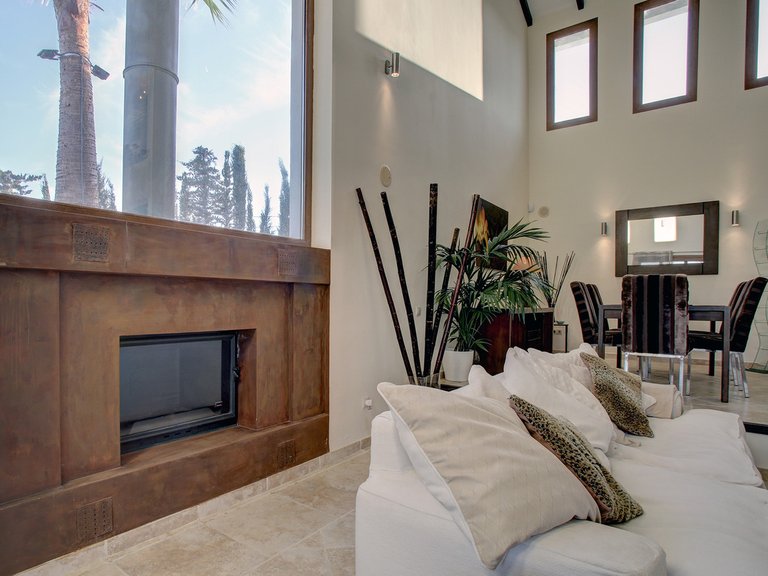 Villa for Sale in New Golden Mile, Malaga 43