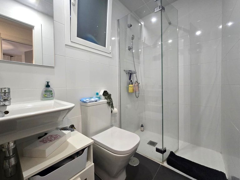 Apartment for Sale in Nueva Andalucía, Malaga 16