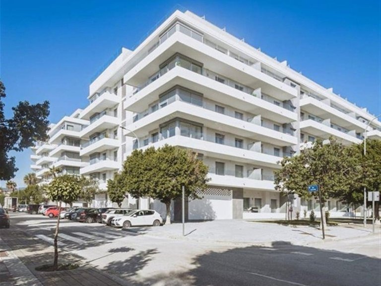 Apartment for Sale in Nueva Andalucía, Malaga 4