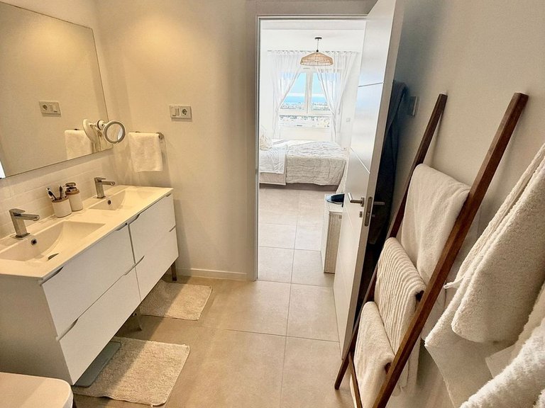 Town House for Sale in Costa del Sol, La Cala De Mijas, Malaga 19